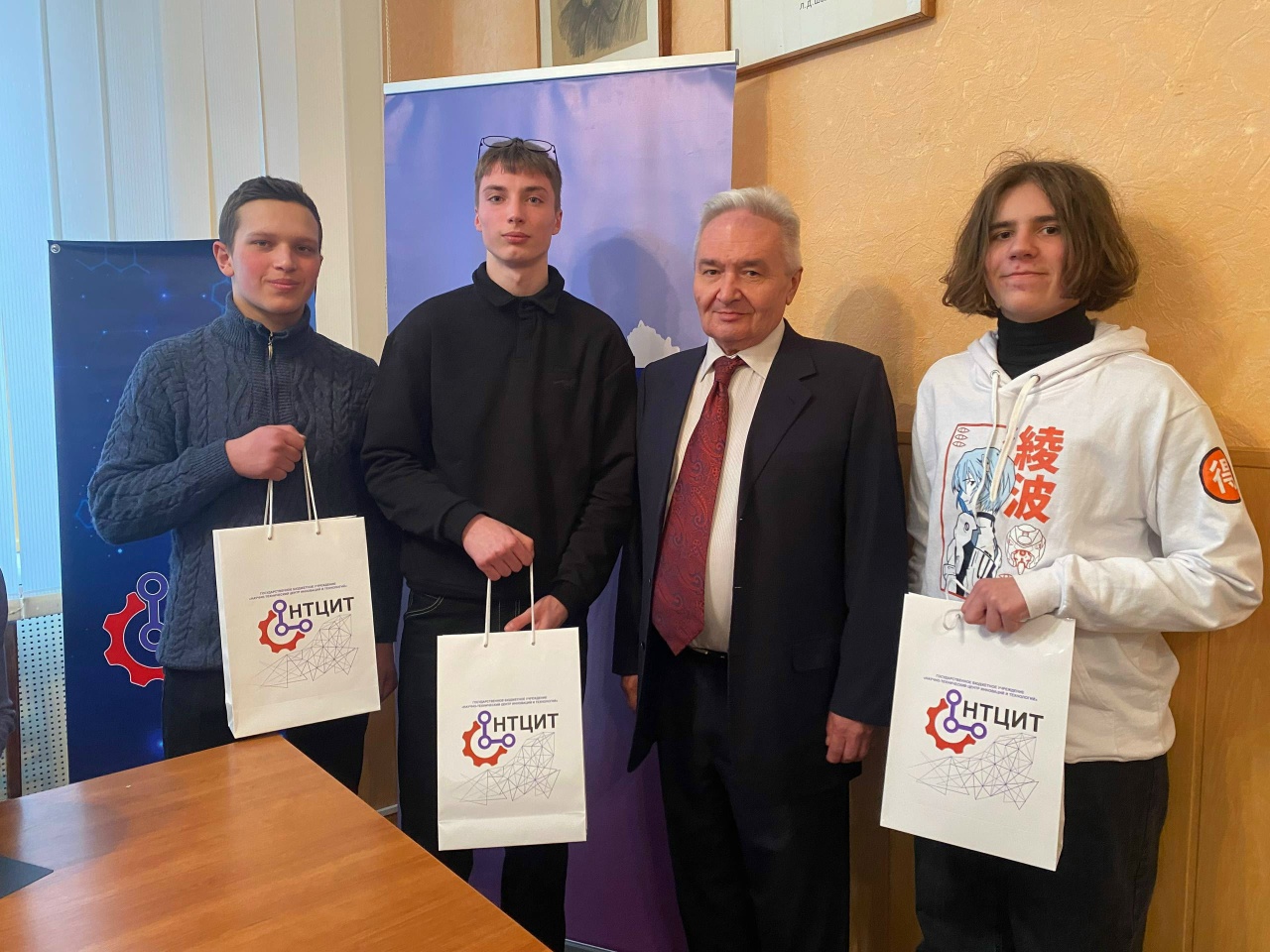 СТУДЕНТЫ ДОНАГРА В ГБУ «ДОНГИПРОШАХТ»
