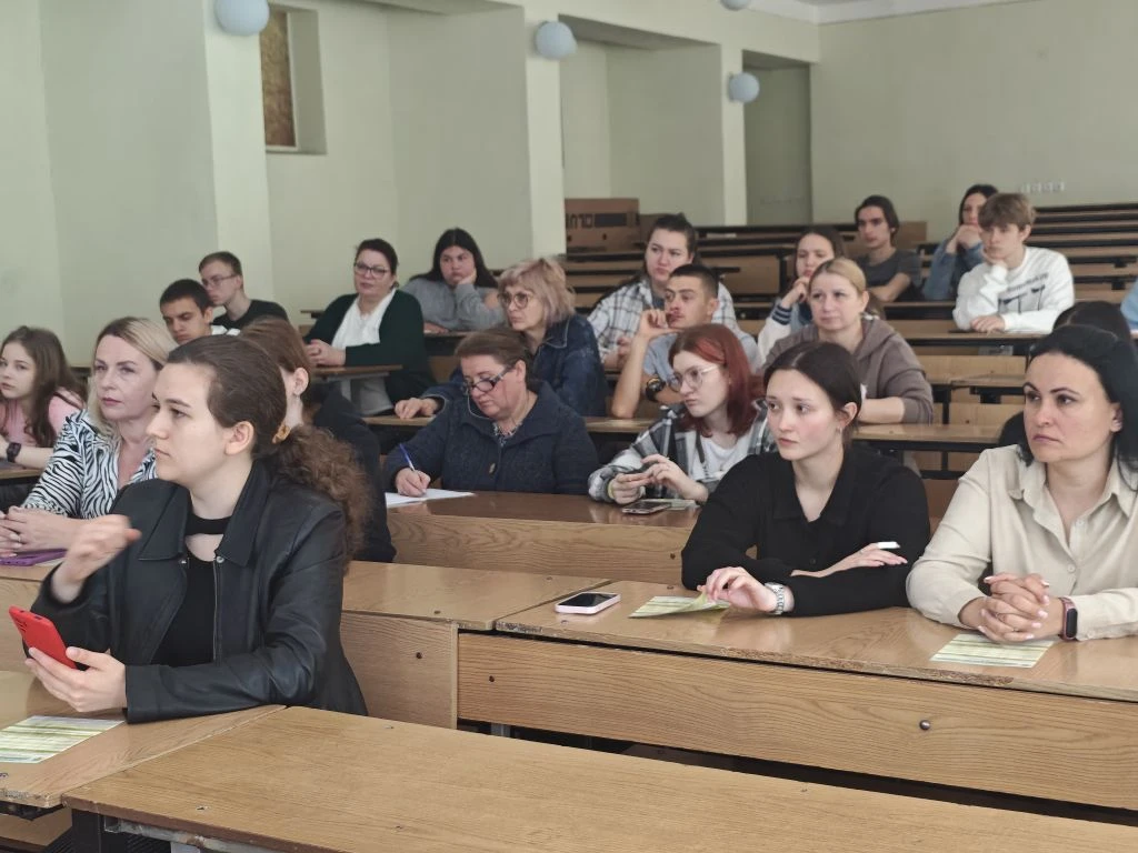 ПРИВЕТ, АБИТУРИЕНТ